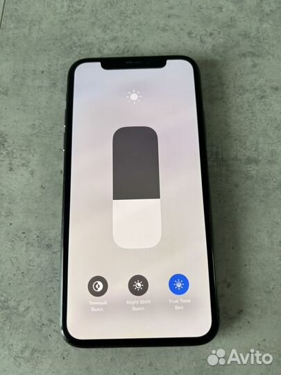 iPhone X, 64 ГБ