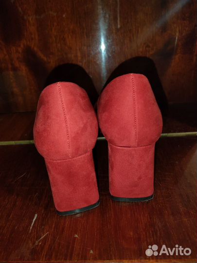 Туфли женские 37 размер новые