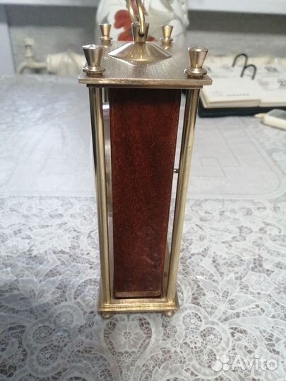 Часы механические настольные СССР