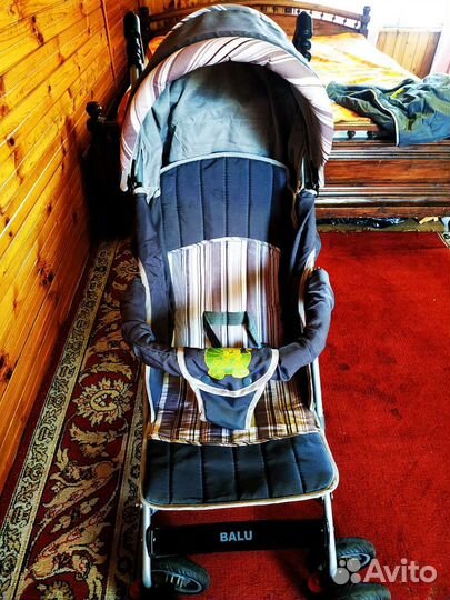 Прогулочная коляска трость