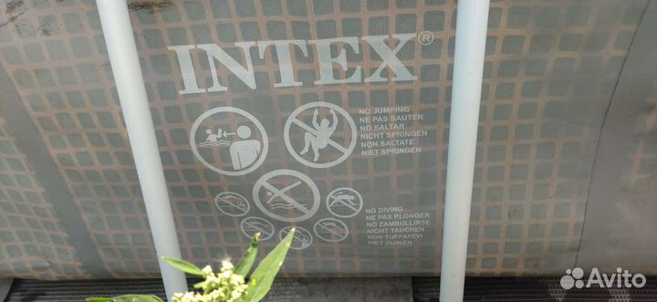 Каркасный бассейн intex бу