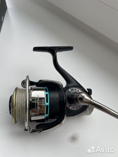 Катушка daiwa Emeraldas Colossal 2508RH