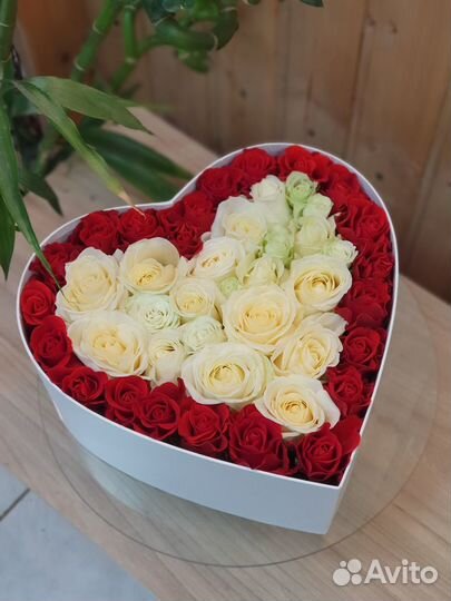 Розы в коробочке