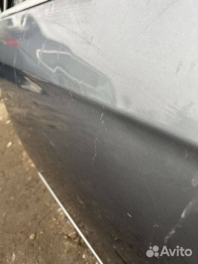Дверь передняя левая VW Passat B6 серая