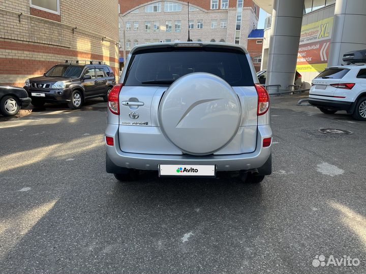 Toyota RAV4 2.0 AT, 2008, 165 458 км