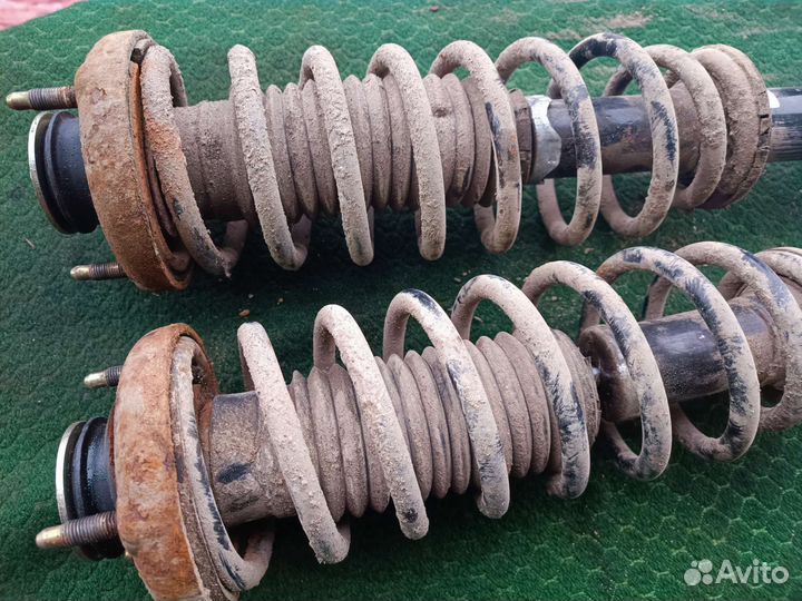 Амортизаторы задние в сборе Дэу Магнус 2002 г