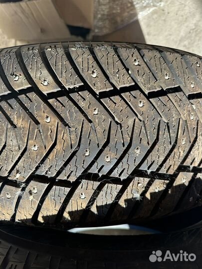 Yokohama Ice Guard IG65 255/55 R19 29J