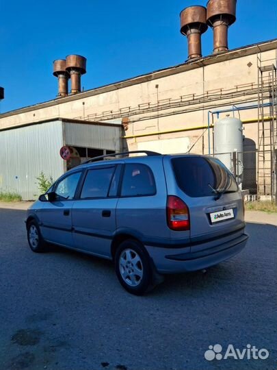 Opel Zafira 1.8 МТ, 2003, 264 000 км