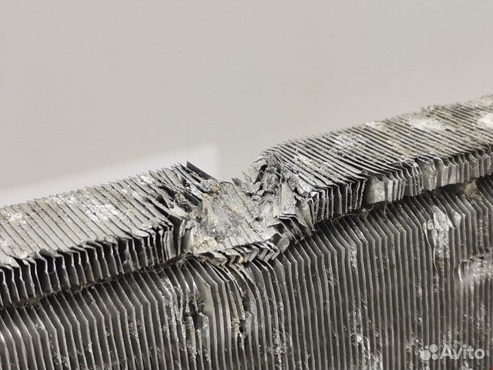 Радиатор основной для Volkswagen Golf 4