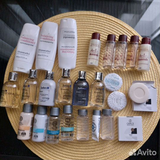 Миниатюры из отелей шампуни, гели д/ душа, мыло