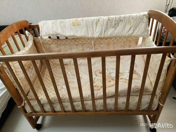 Детская кроватка б/у