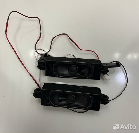 Телевизор candy UNO 32 в разборе