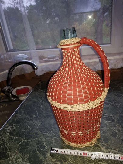 Бутыль в оплётке