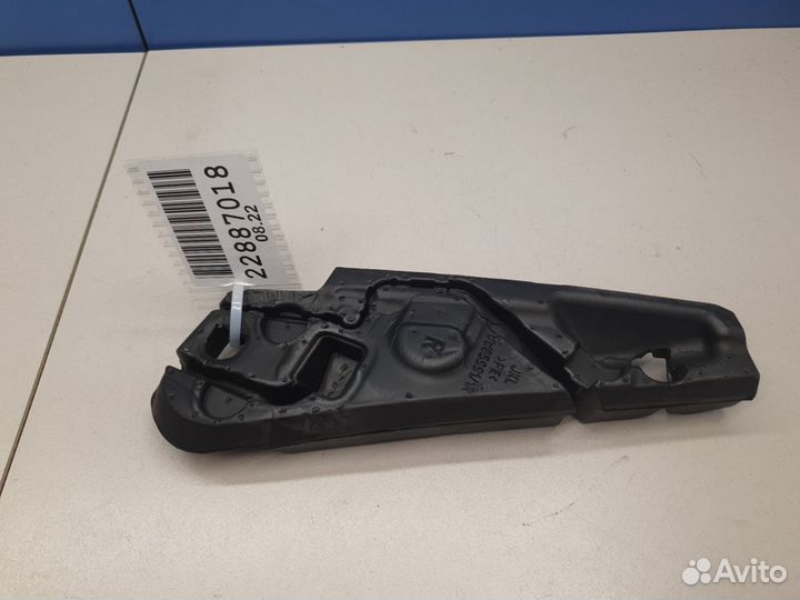 Наполнитель крышки правого зеркала BMW 2 F45 F46 T