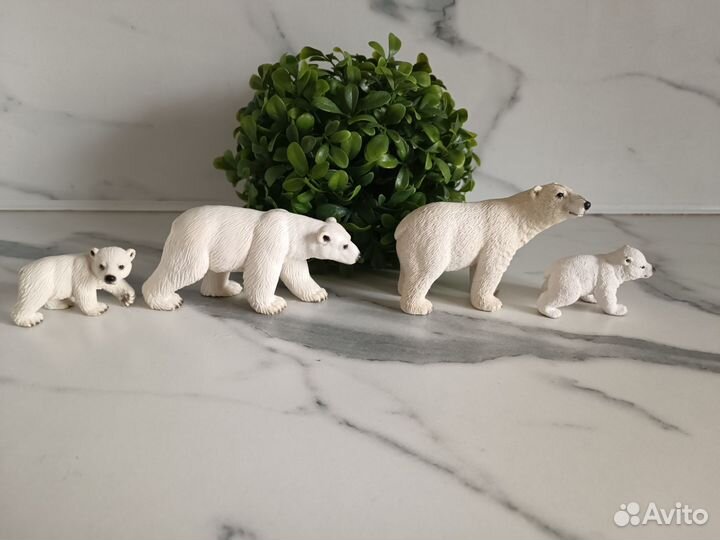 Фигурки Schleich север