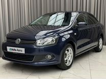 Volkswagen Polo 1.6 AT, 2012, 138 600 км, с пробегом, цена 969 000 руб.