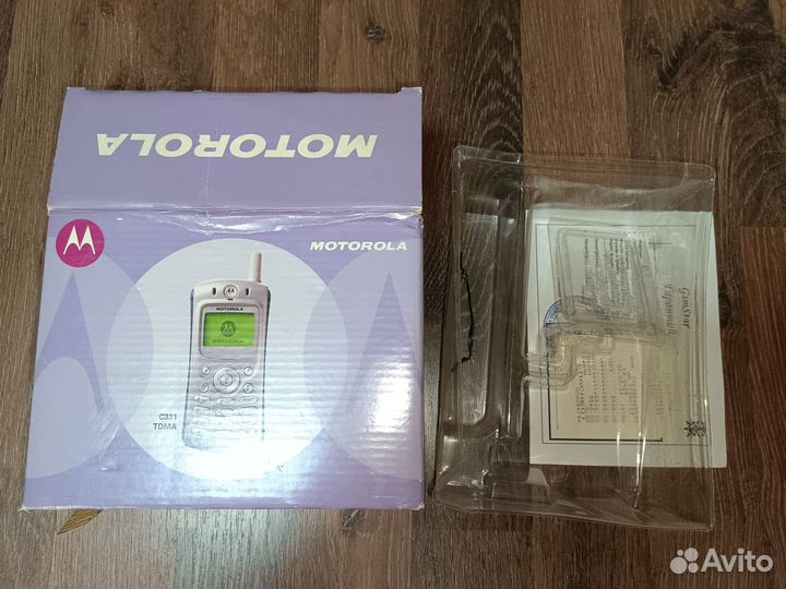 Коробка от телефона Motorola C331