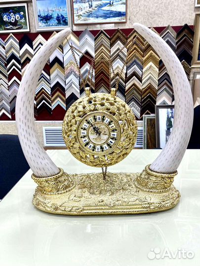 Настольные часы