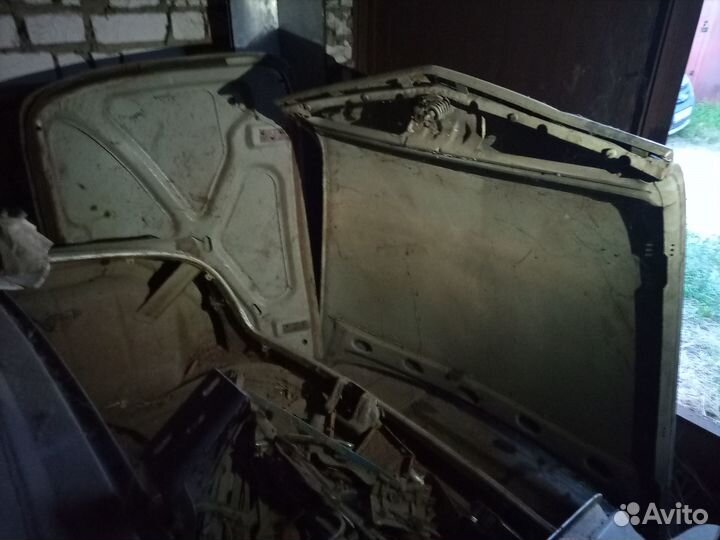 Кузов Газ 21 на разбор