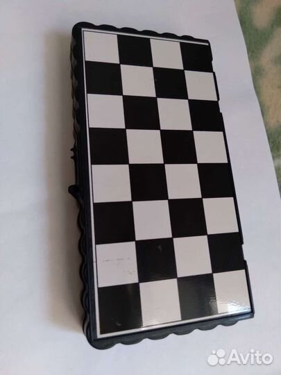 Шахматы магнитные дорожные. Мозаика - пазлы