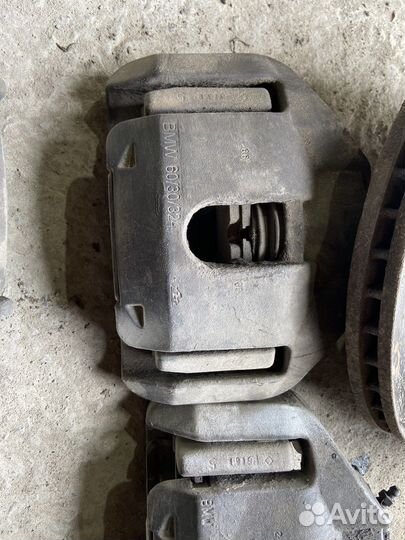 Передний тормозной суппорт для бмв Е65 Е66