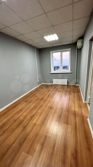 Офис, 15 м² общая площадь 250 квадратов. 450 за 1