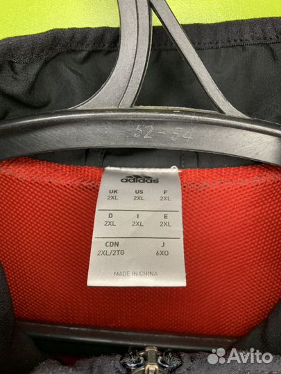 Ветровка adidas
