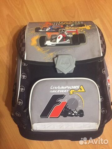 Рюкзак школьный с ортопедической спинкой