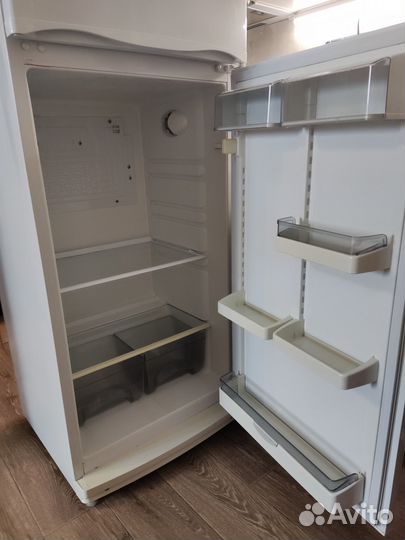 Холодильник на запчасти