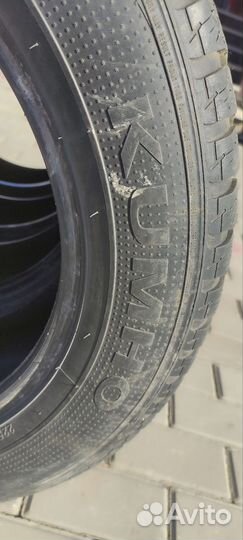 Kumho I'Zen KW23 225/60 R17 99H