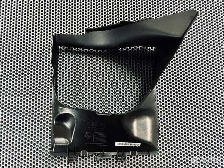 Воздуховод интеркулера передний Porsche Macan