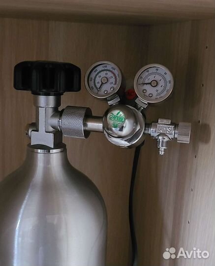 Система CO2 для аквариума ista (2л+ редуктор с эм)