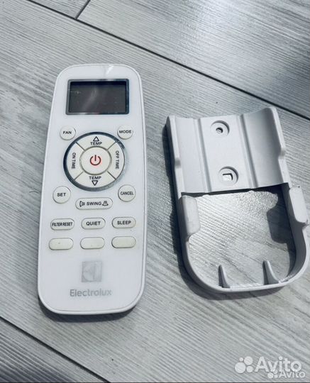 Пульт для кондиционера Electrolux ehye-L01
