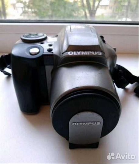 Olympus is-300