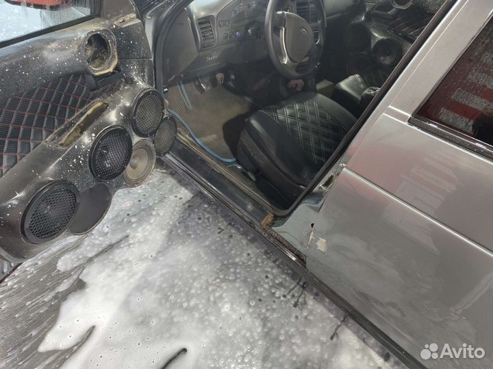 ВАЗ 2112 1.6 МТ, 2005, 180 000 км