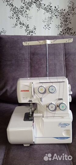 Швейная машина Janome (оверлок) harmony 9002D