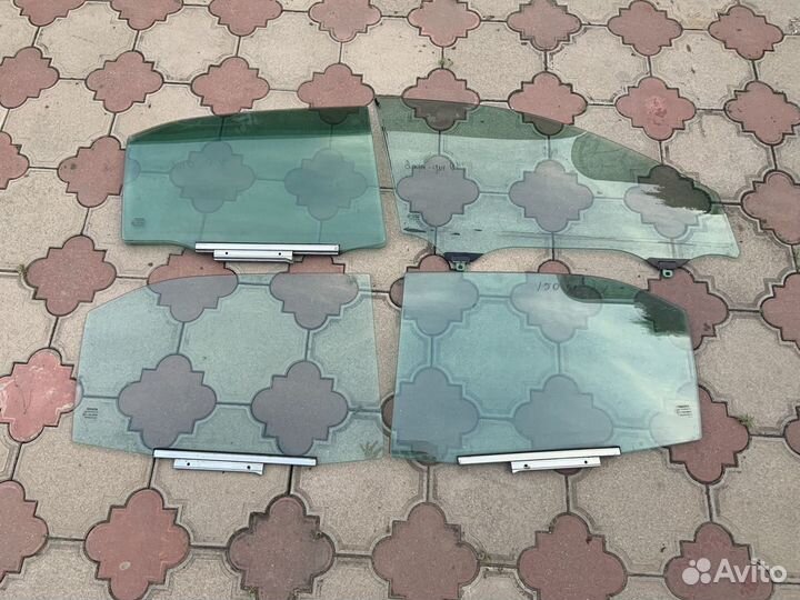 Стекла Toyota Camry V40/45