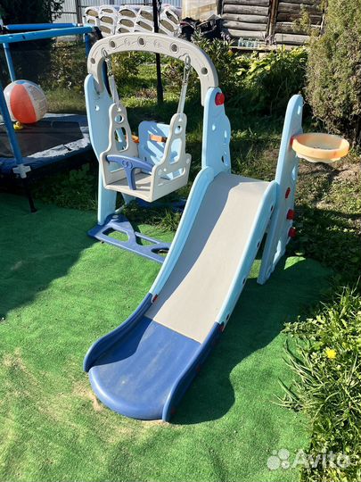 Детская горка с качелями