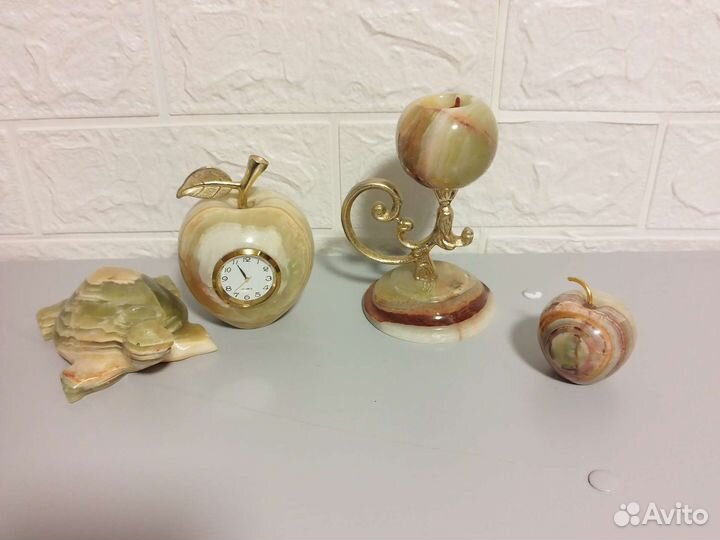 Подсвечники, канделябры