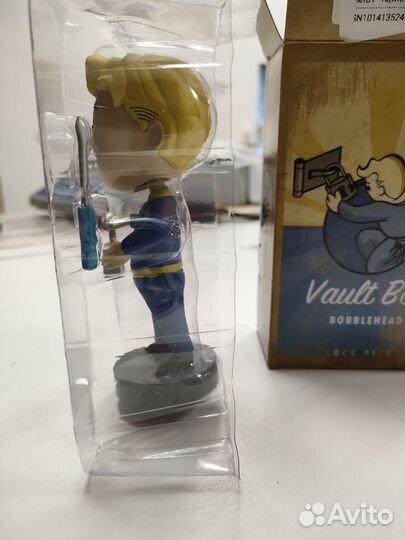 Lock pick Vault boy bobblehead 111