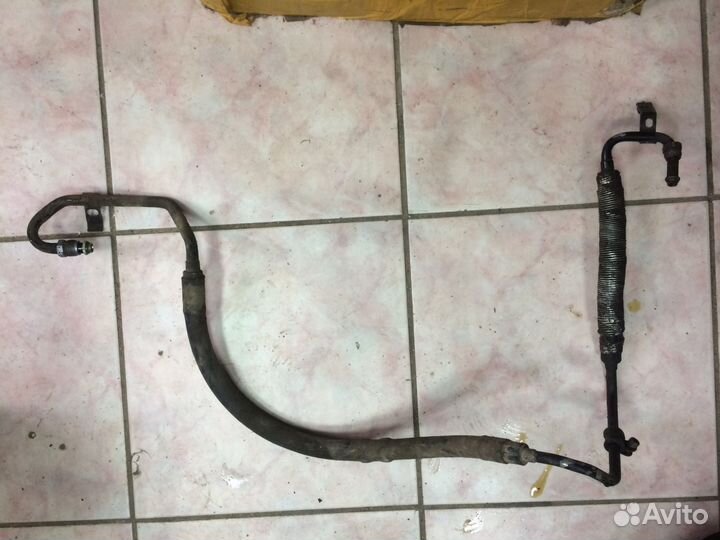 Трубка шланг гур Порше Кайен 955 957