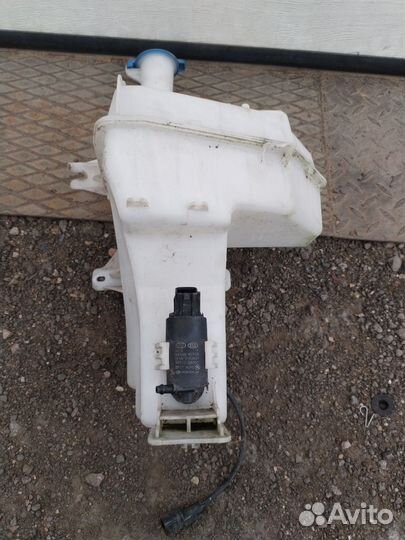Бачок омывателя солярис 2