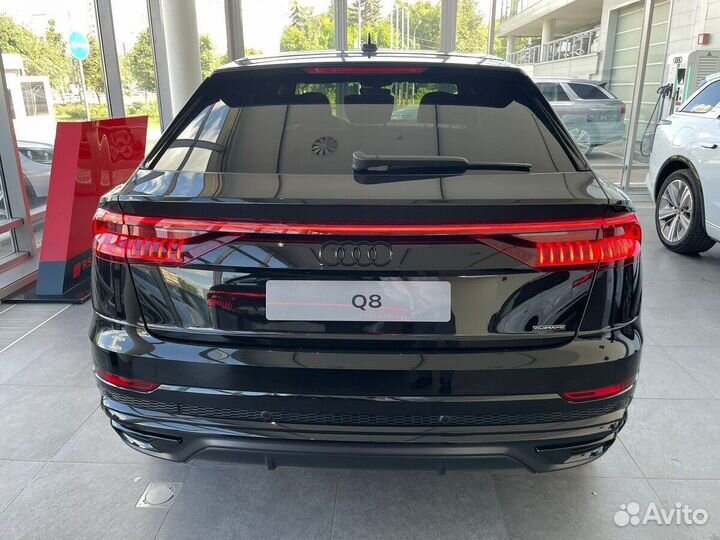 Audi Q8 3.0 AT, 2022