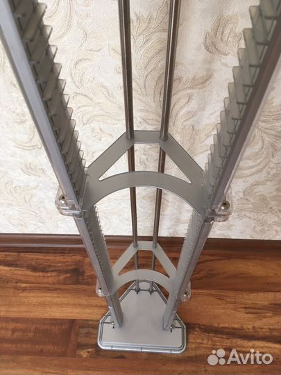 Подставка для дисков