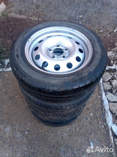 Колеса летние 185/65 R15 с дисками 5х110