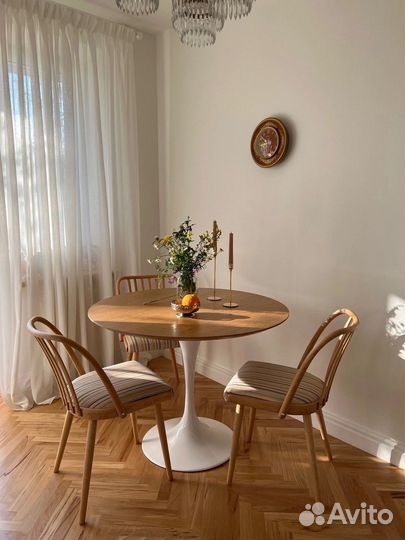 Перетяжка обивка стульев