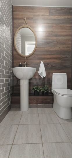 Коттедж 180 м² на участке 7,2 сот.