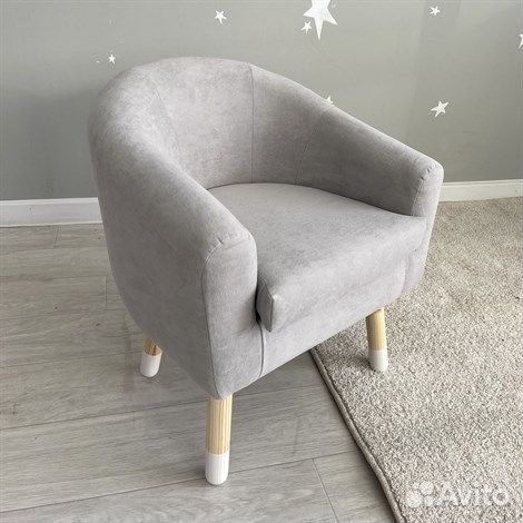 Детское кресло