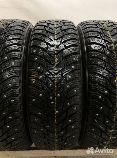 Nokian Tyres Hakkapeliitta 8 185/65 R15 106H