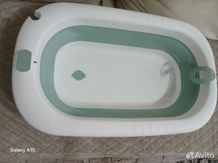 Ванночка для купания новорожденного складная